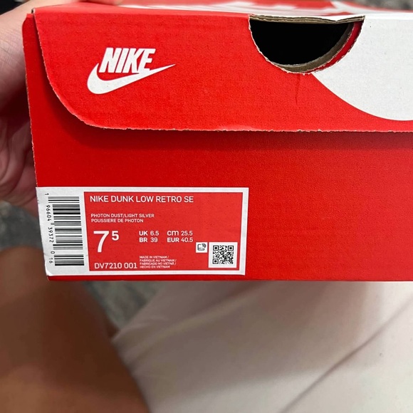 Brand new Nike dunk retro size 7.5 - Picture 2 of 4